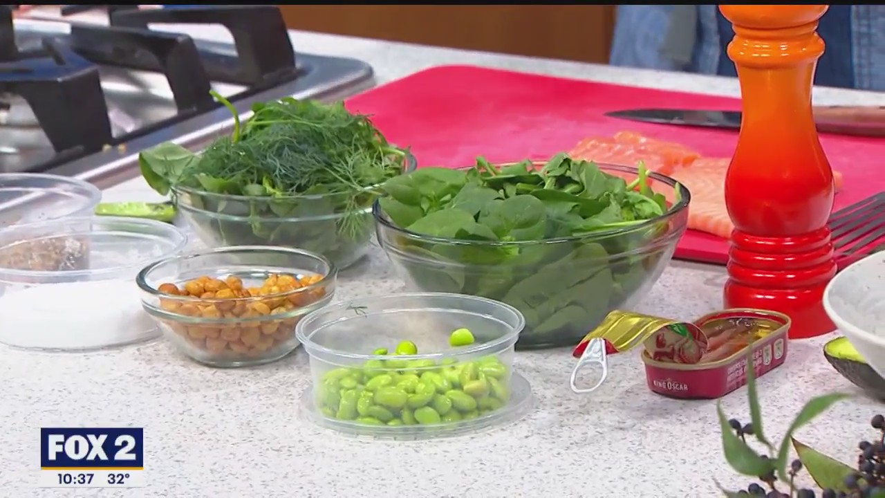 Chef Cat of BasBlue prepares salmon with green goddess dressing