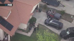 Man accused of running over cop dies in Rialto