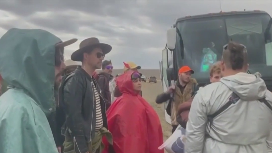 Burning Man attendees file out after delays