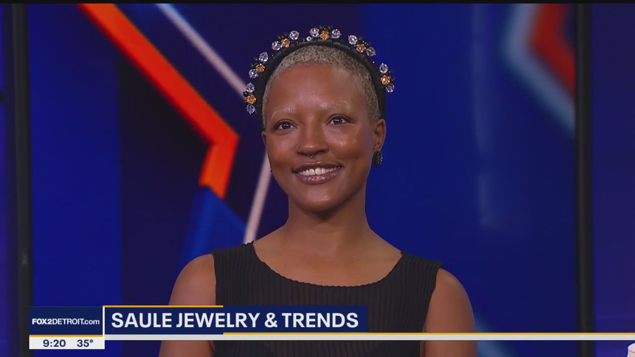 Saule features their trendy and bestselling jewelry and accessories