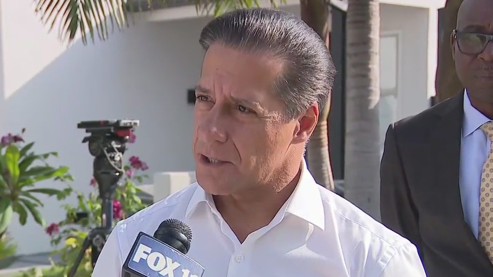 LAUSD hosts its 5th ?iAttend Student Outreach Day?