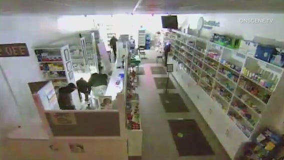 LA pharmacies hit by smash-and-grab robbers