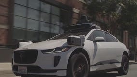 Fully autonomous taxi service coming to LA