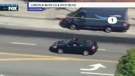 Pursuit from Marina del Rey to Santa Monica