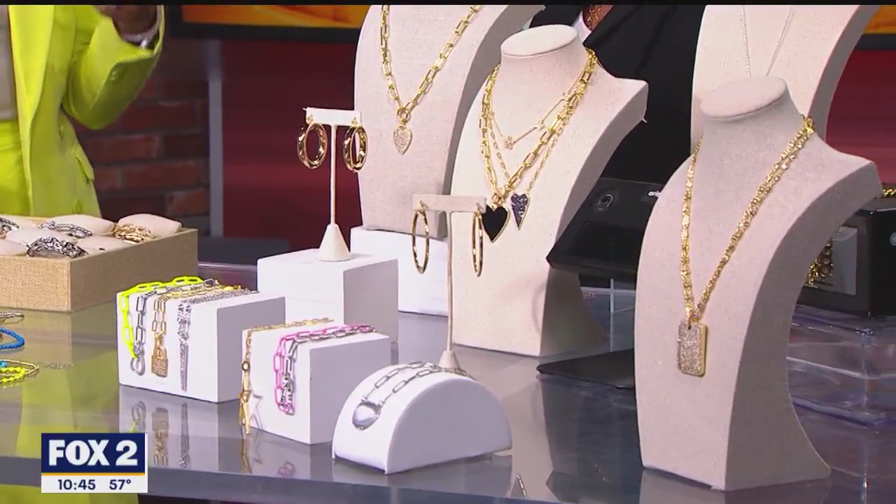 Dripping Mom in Gold for Mother?s Day | FOX 2 Detroit