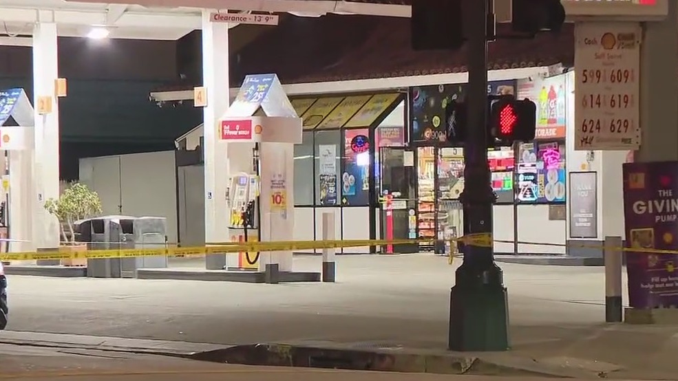 Man wounded in Chinatown shooting