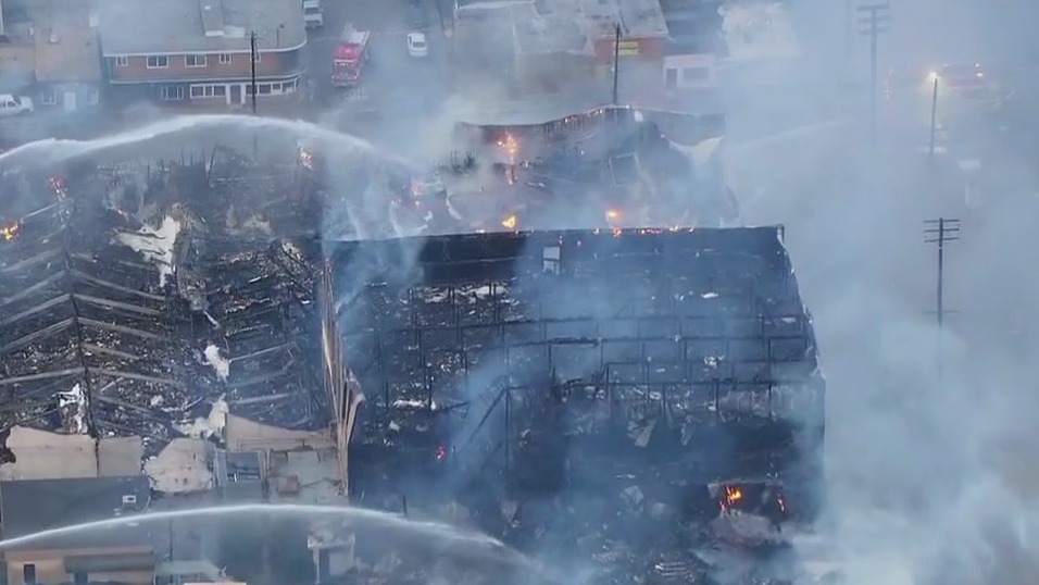 Fire in Oxnard forces 'shelter in place' order