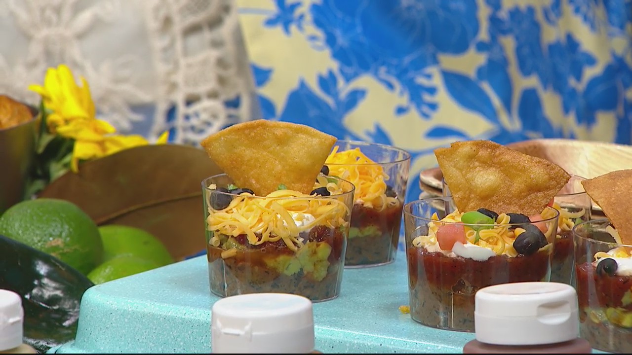 How to throw a great summer graduation party