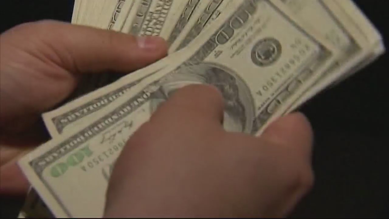 SAVVY SAVERS host a FREE program from nonprofit agency Gesher Human Services which provides one hour a month Zoom classes with vital information on how you can build a savings account