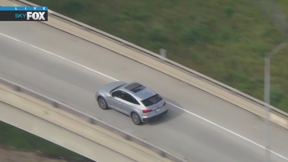 LA stolen vehicle pursuit