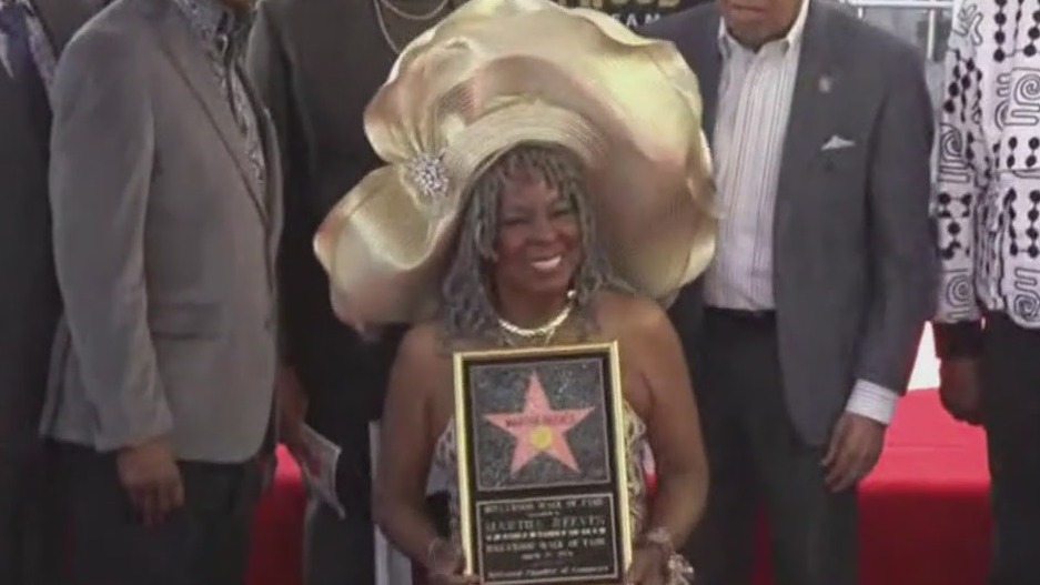 Martha Reeves gets Walk of Fame Star