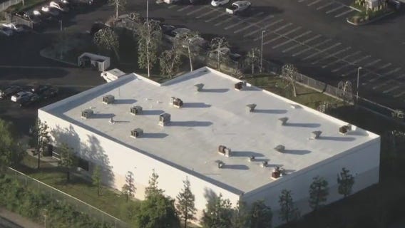 Thieves net $30M in LA cash heist