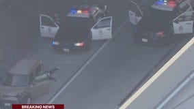 Suspect in beat-up car leads half-hour chase