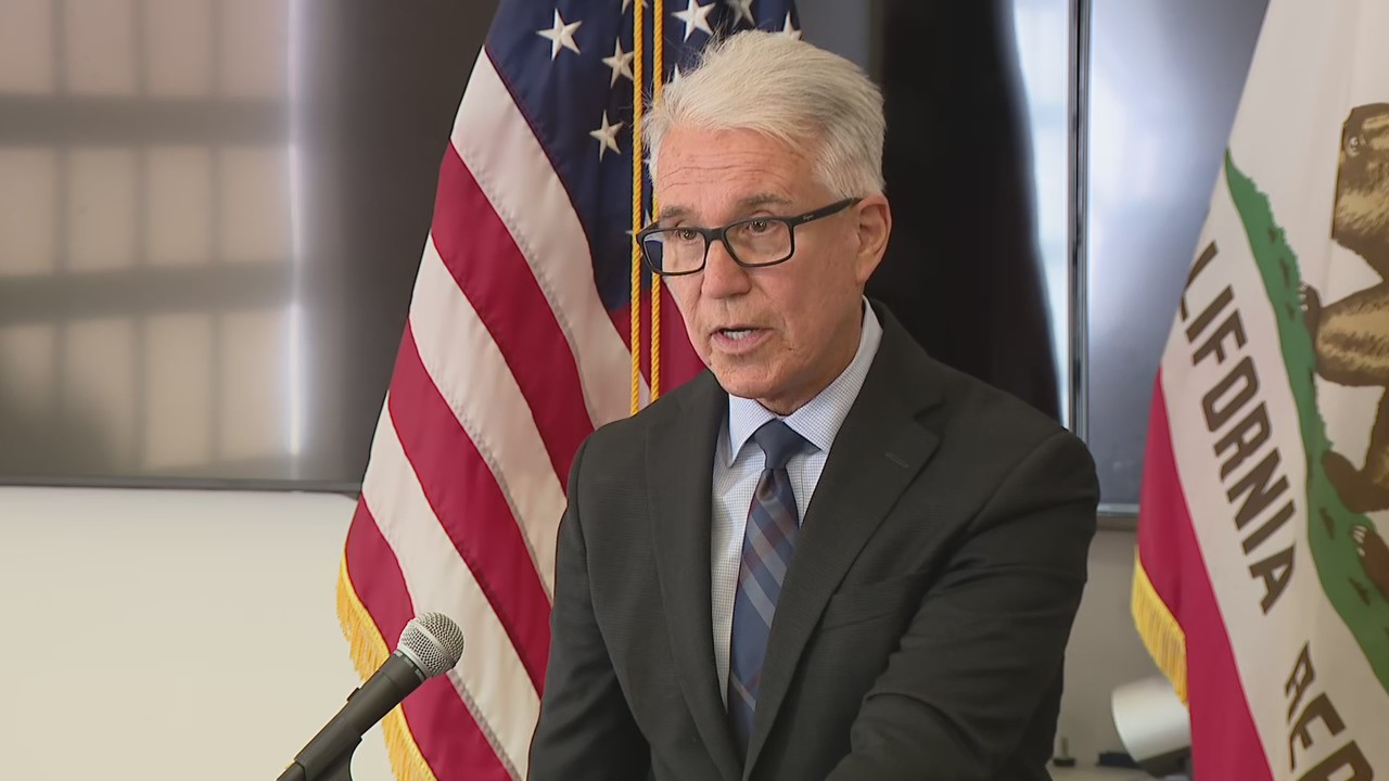 DA: LA Mayor is OK after house broken into