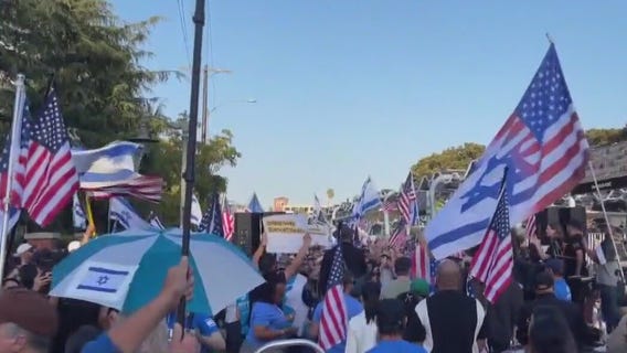 Vote to censure USC officials