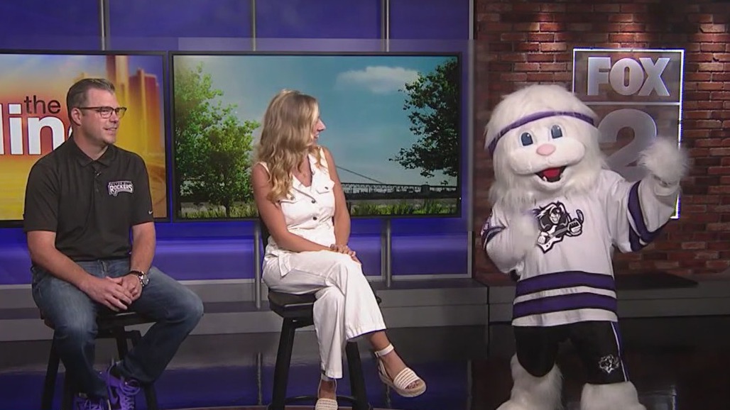 Fan appreciation night with the Motor City Rockers