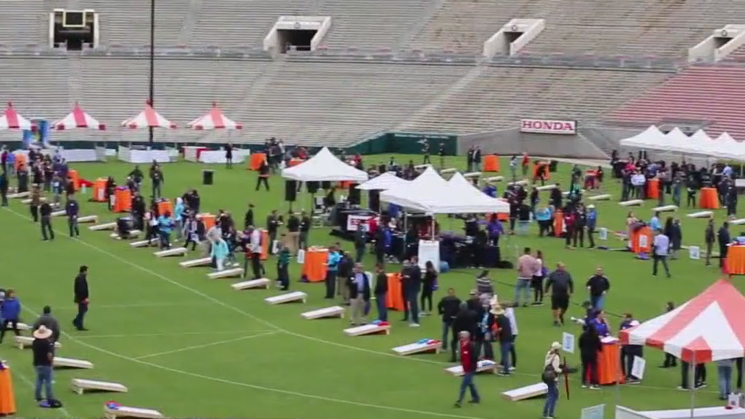 Throw Down at the Rose Bowl