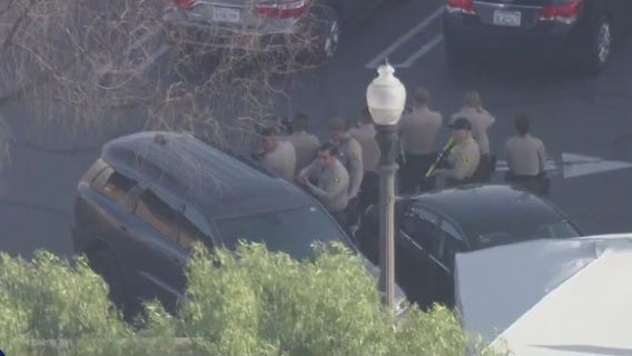 Robbery call ends in confusion at bank in LA