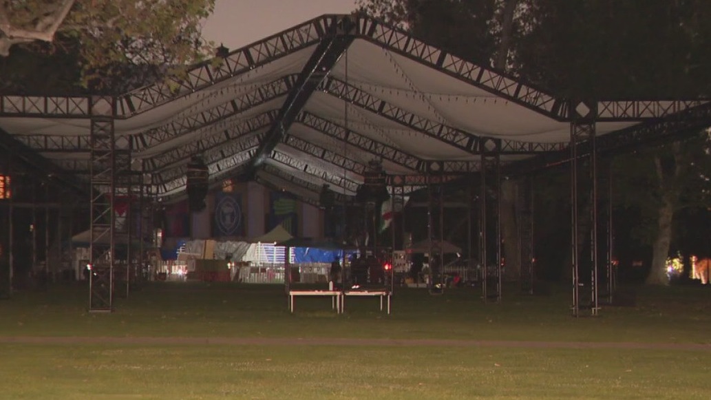 Pomona College pivots graduation plans