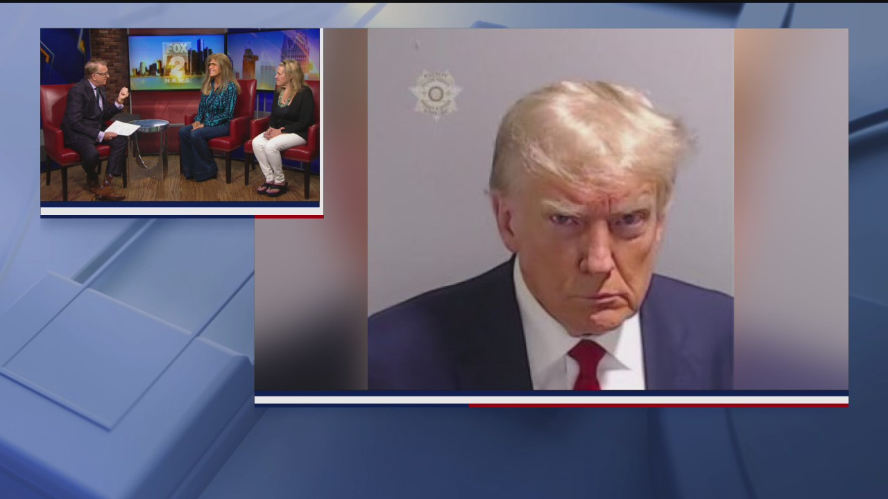 FOX 2's Charlie Langton examines Trump mugshot
