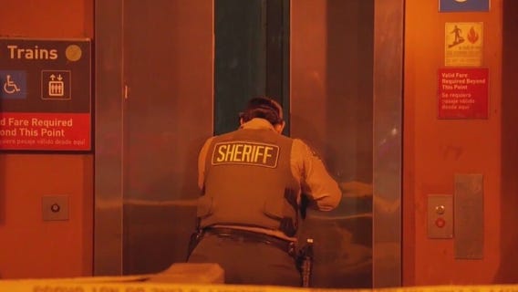 2 stabbed on Metro transit system