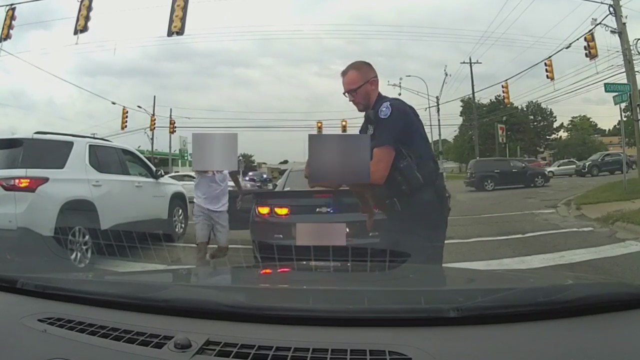 Dramatic rescue of baby caught on police bodycam