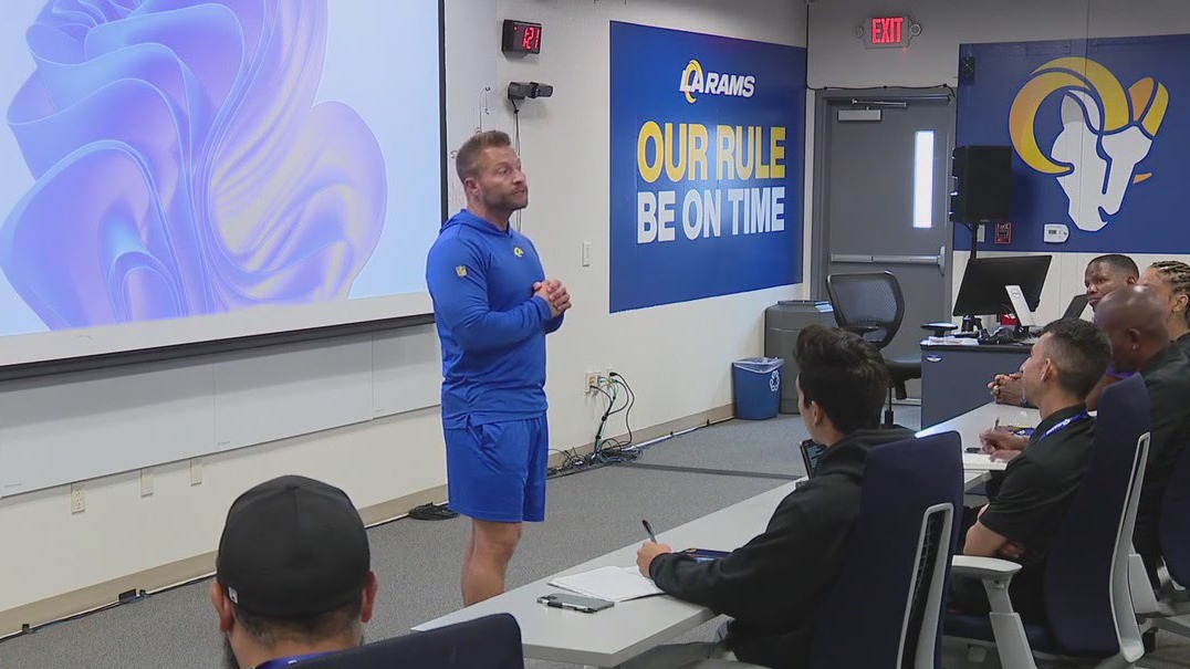 Rams hold seminar for high school coaches