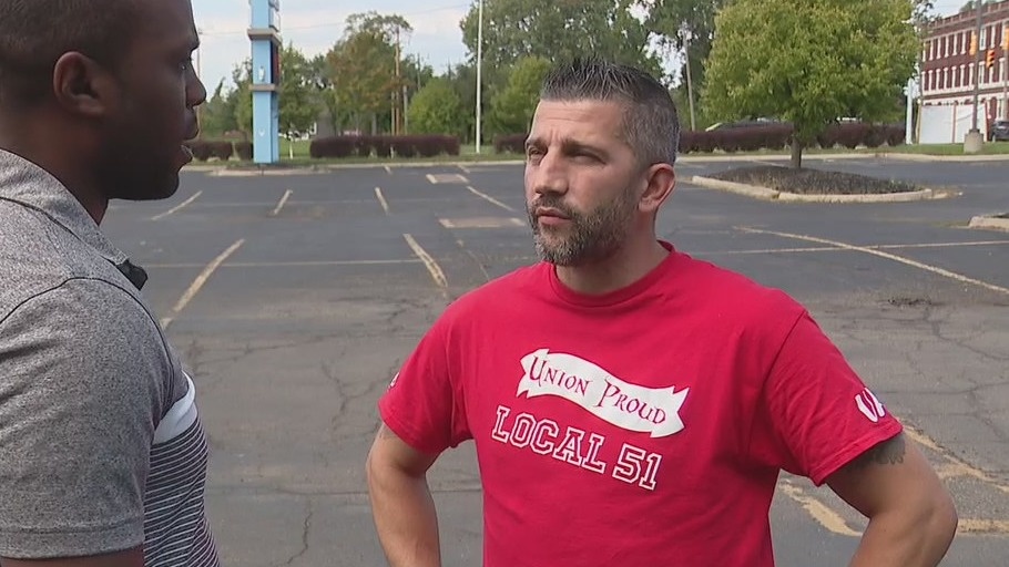 Detroit Stellantis workers say they are ready to walk out when needed amid UAW strike