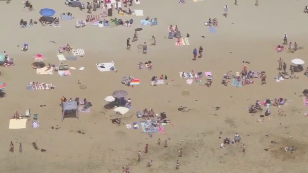 Surfer attacked by shark near San Clemente