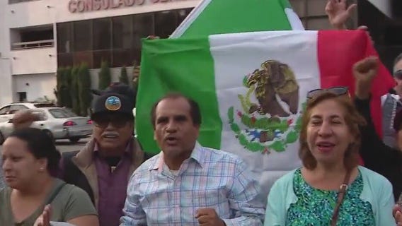 LA voters struggle to cast ballots in MX elections