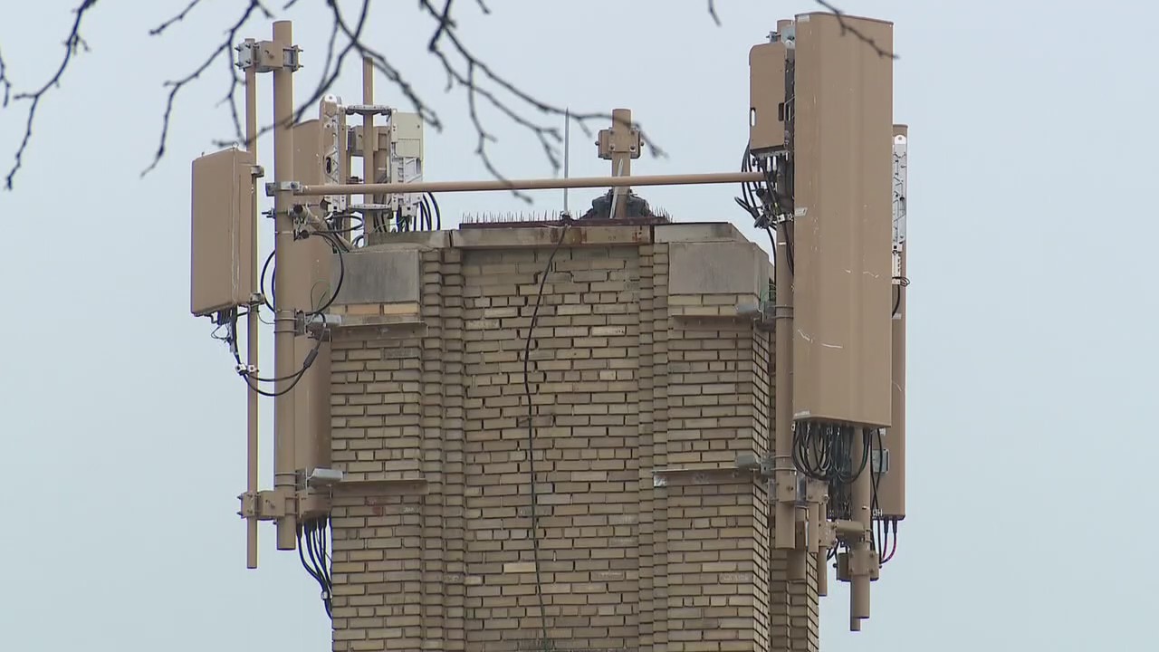 Judge rules T-Mobile  5G cell tower at Wyandotte school can be activated, district offers deal