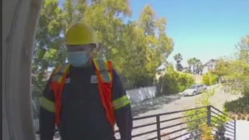 Fake workers break into Studio City home