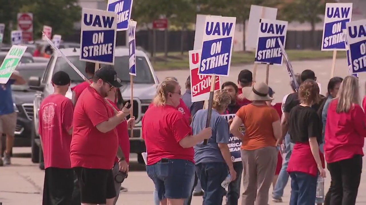 Auto industry braces for impact as UAW strike on Big Three hits one week