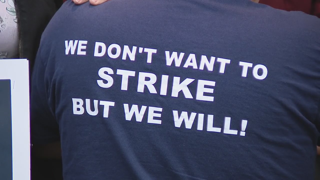 Casino workers gear up for potential strike