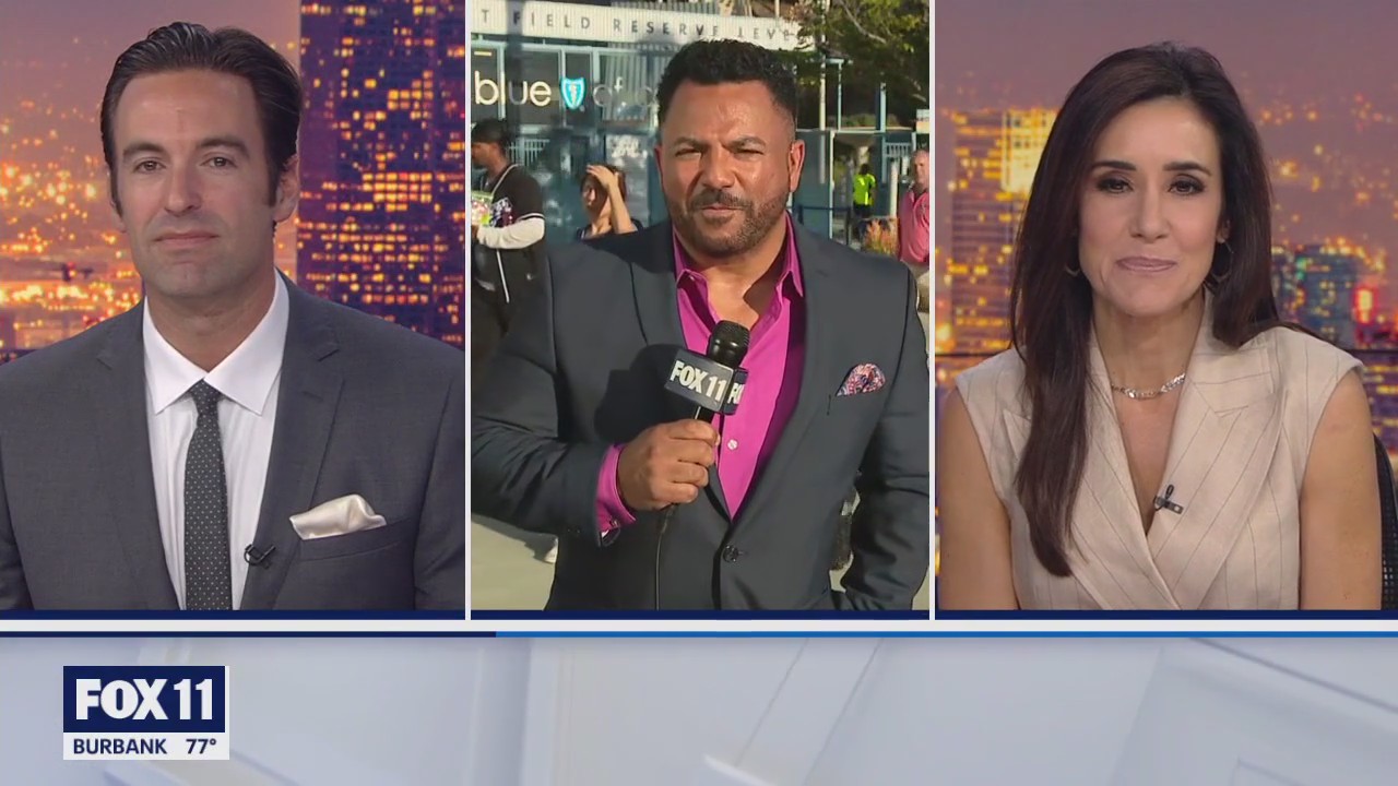 Dodgers honor NBA great Jerry West