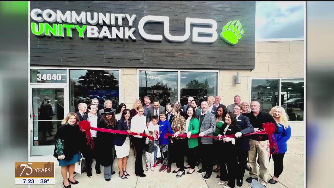 New bank opens with focus on small business lending, families