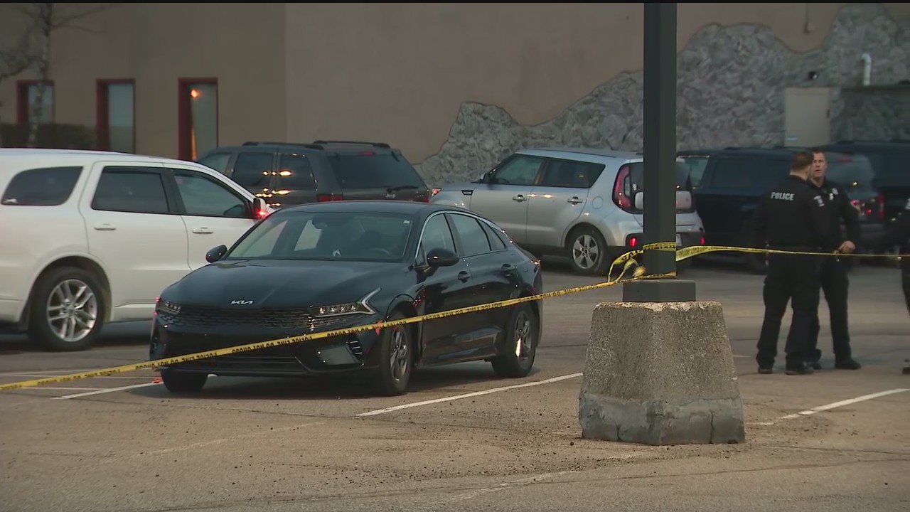 Road rage ends with 2 women shot in Sterling Heights