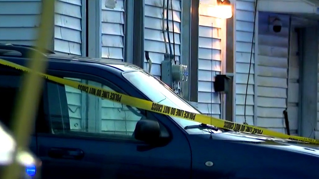 Shooting leaves 2 dead, 1 injured in Westland home