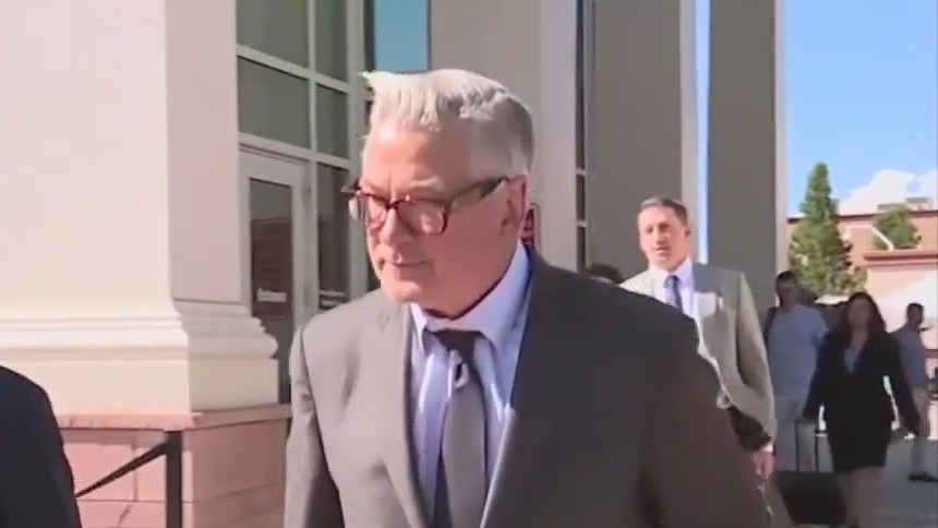 Opening statements begin in Alec Baldwin trial