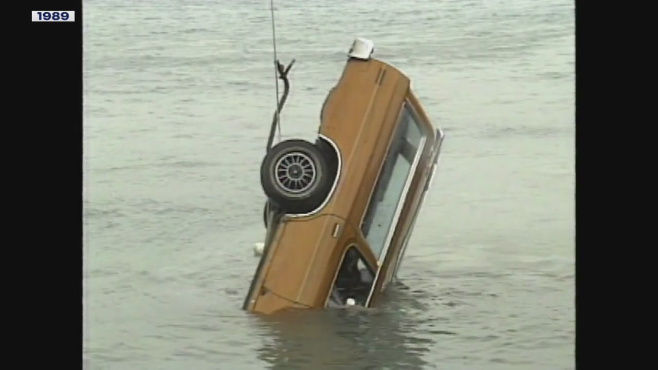 Dad who drove family into Detroit River, killed his kids in 1989 could be freed