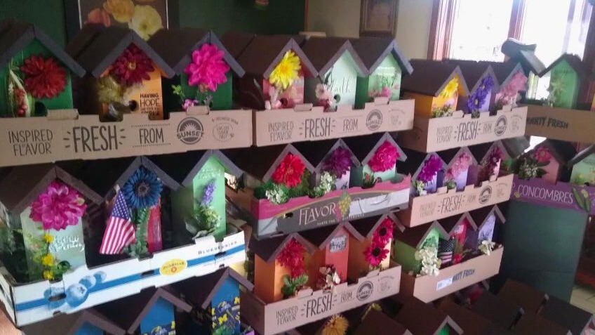 Center incorporates art while caring for patients with memory loss