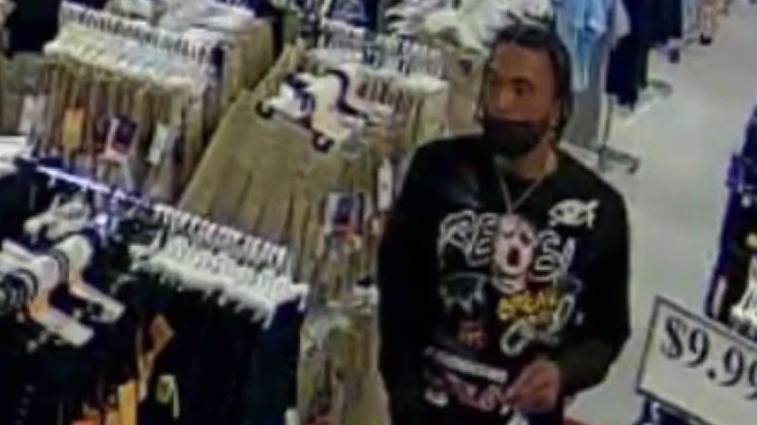 Police look for man who exposed himself in kid's clothing store