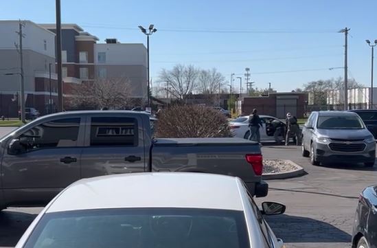 WATCH: Driver drags 3 officers with car during arrest in Warren