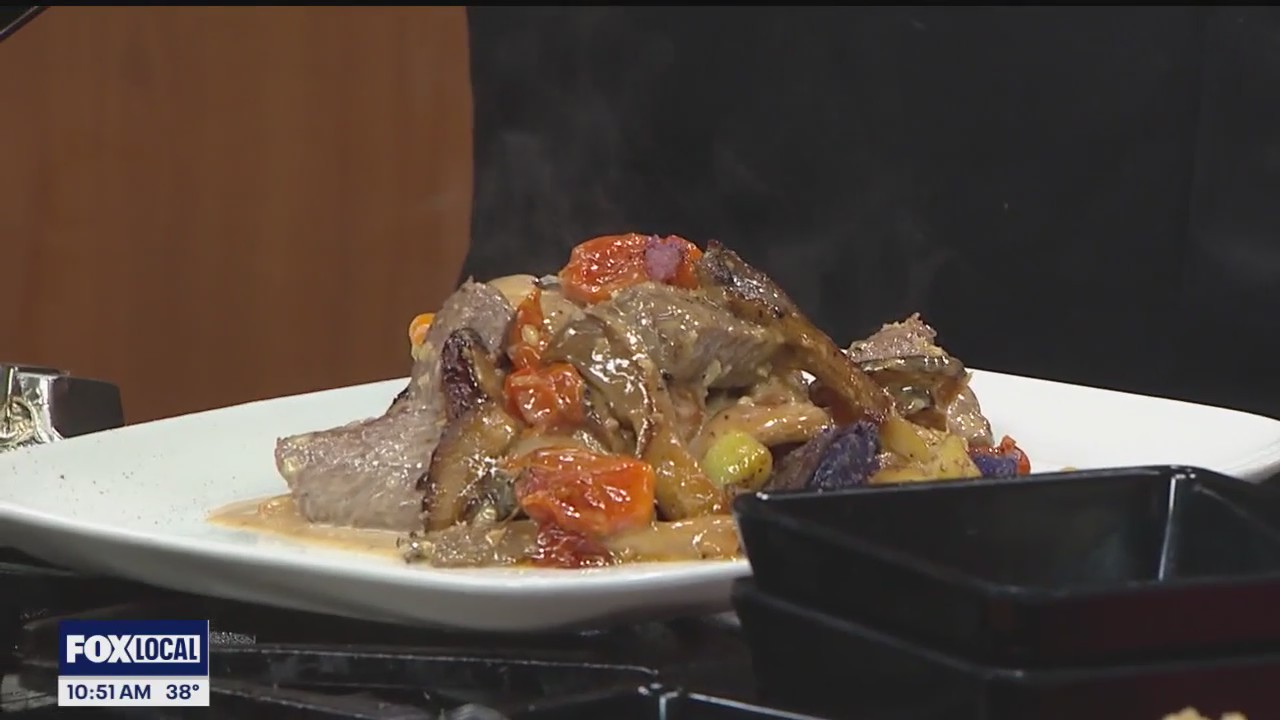 Hooks beef tip breakfast platter with Chef Bobby