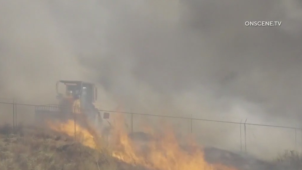 Eagle Fire near Corona 25% contained | FOX 11 Los Angeles