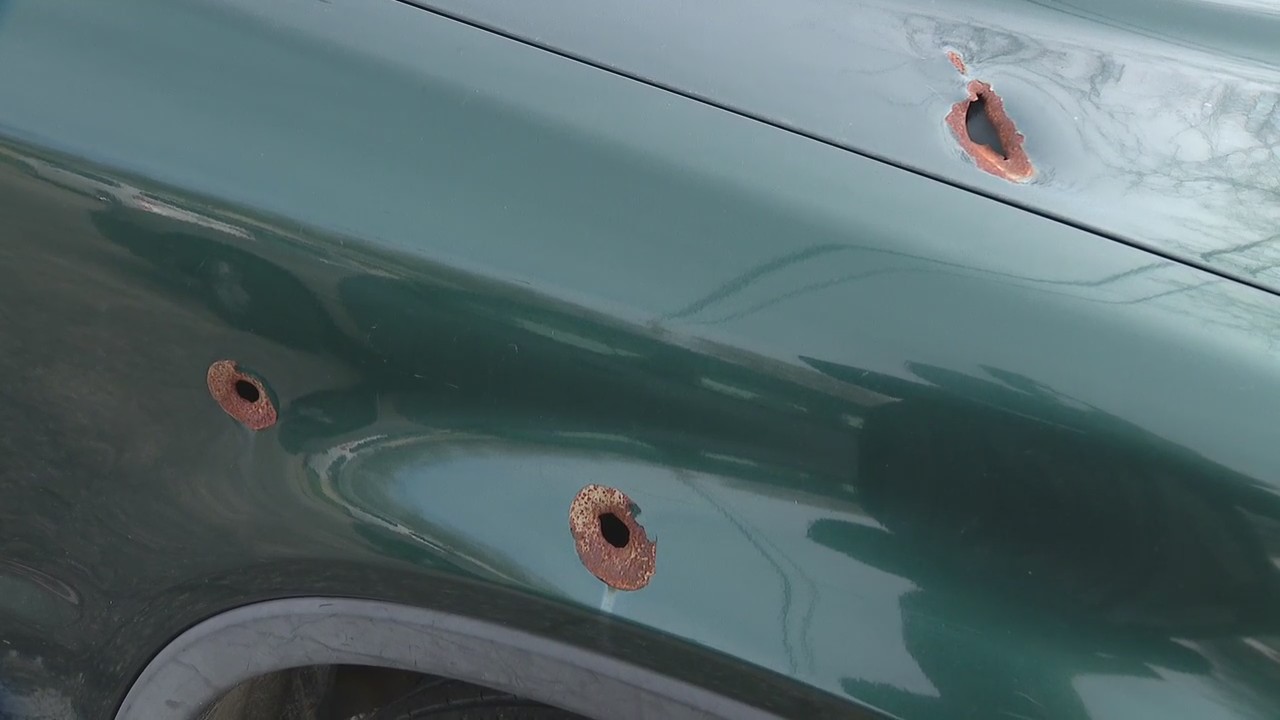 One dead in Pontiac shooting, neighbors say it's not the first