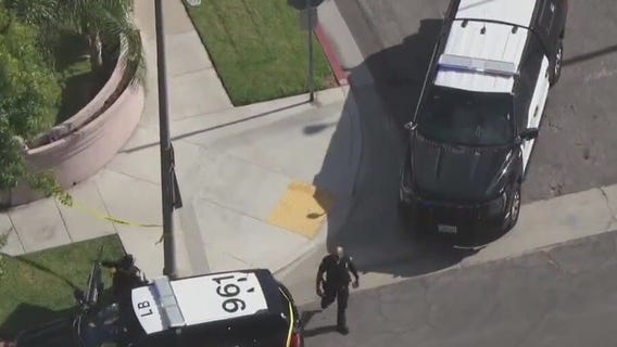 Man's body found in middle of the street