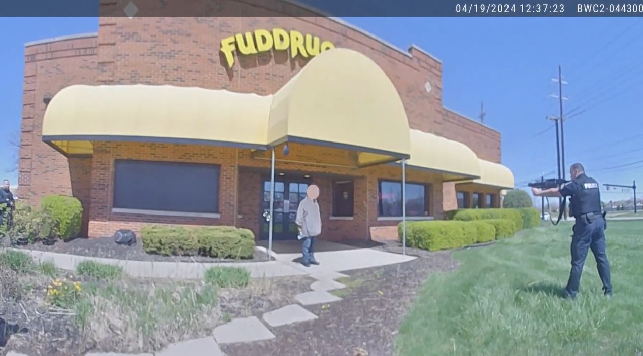 Police bodycam video of man with hatchet outside Fuddruckers
