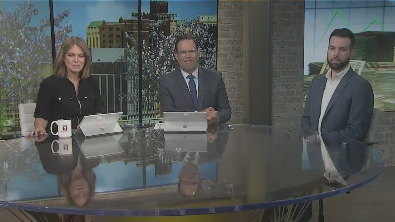 College grads and money: What to know as you start you career