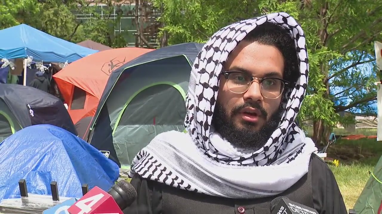Pro-Palestinian demonstrators at Wayne State urge school president to talk to them